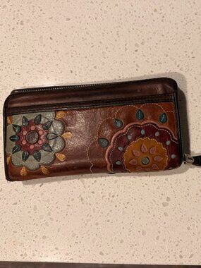 Fossil Genuine Leather Floral Zip Around Wallet